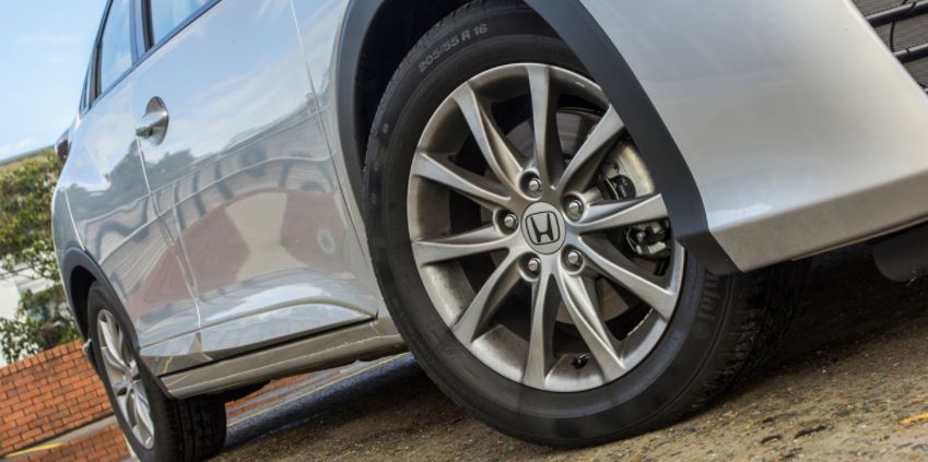 Honda Civic Hatch 2015 Wheels